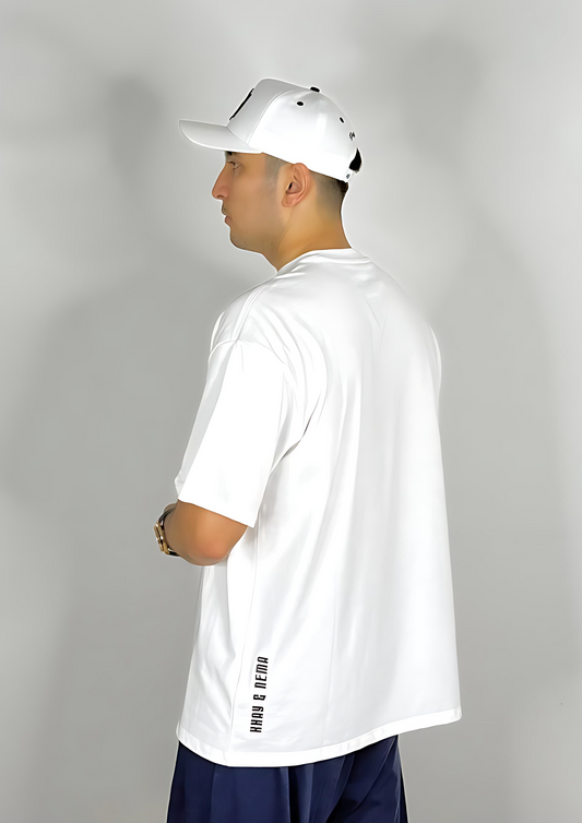 T-shirt by Khay & Nema